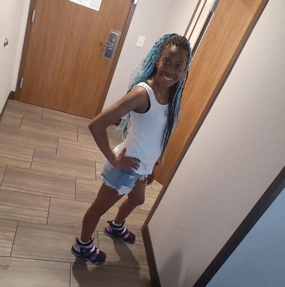 Meet your Posher, Maria